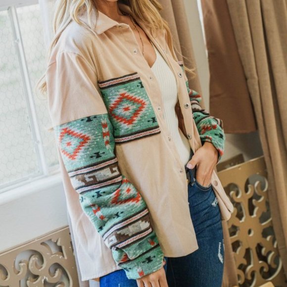 THE SHASTA LADIES AZTEC PRINT CORDUROY SHACKET - Picture 5 of 12